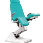 Euroclinic-Podopeg-behandelstoel-omhoog Euroclinic Podopeg behandelstoel omhoog
