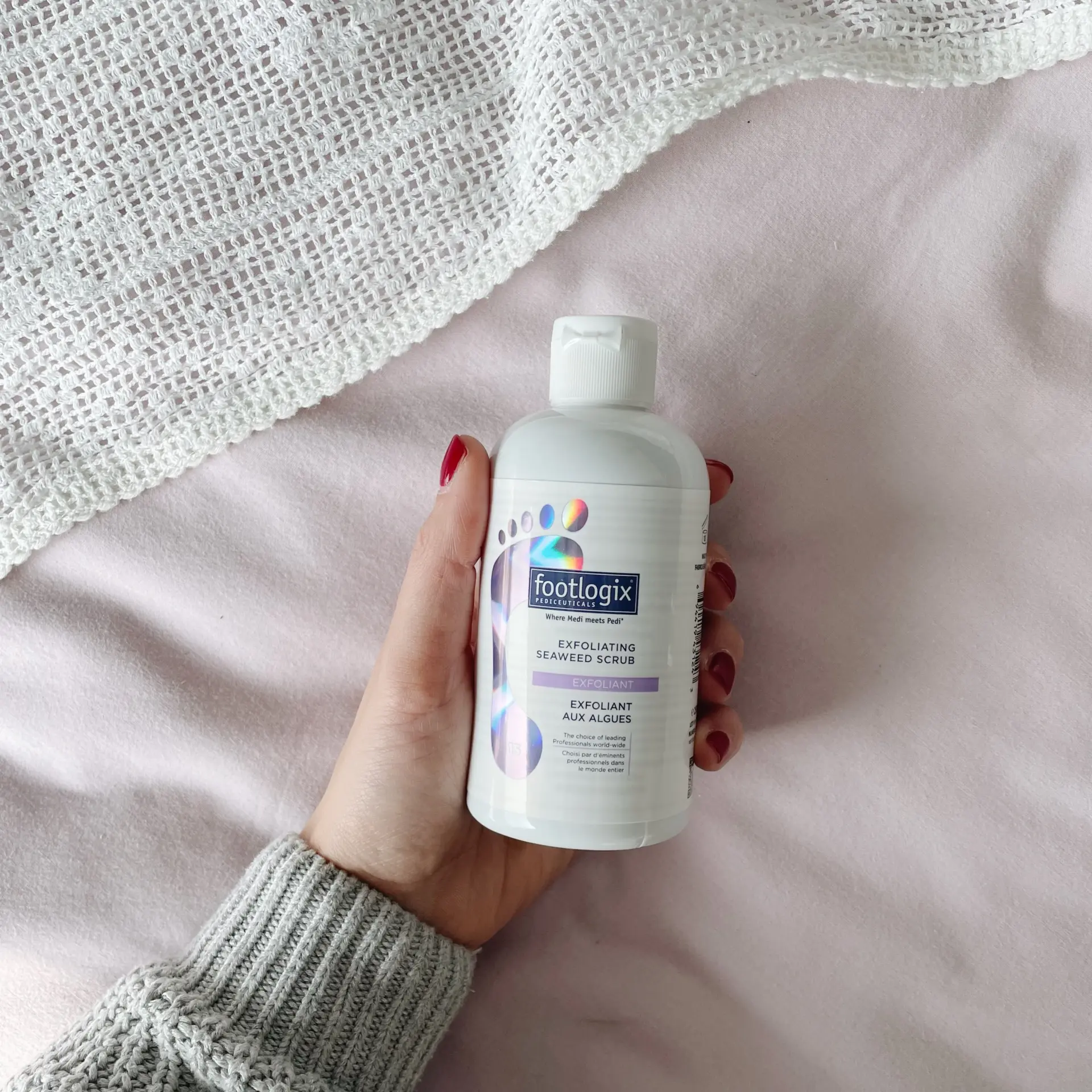 footlogix-exfoliating-seaweed-scrub footlogix exfoliating seaweed scrub